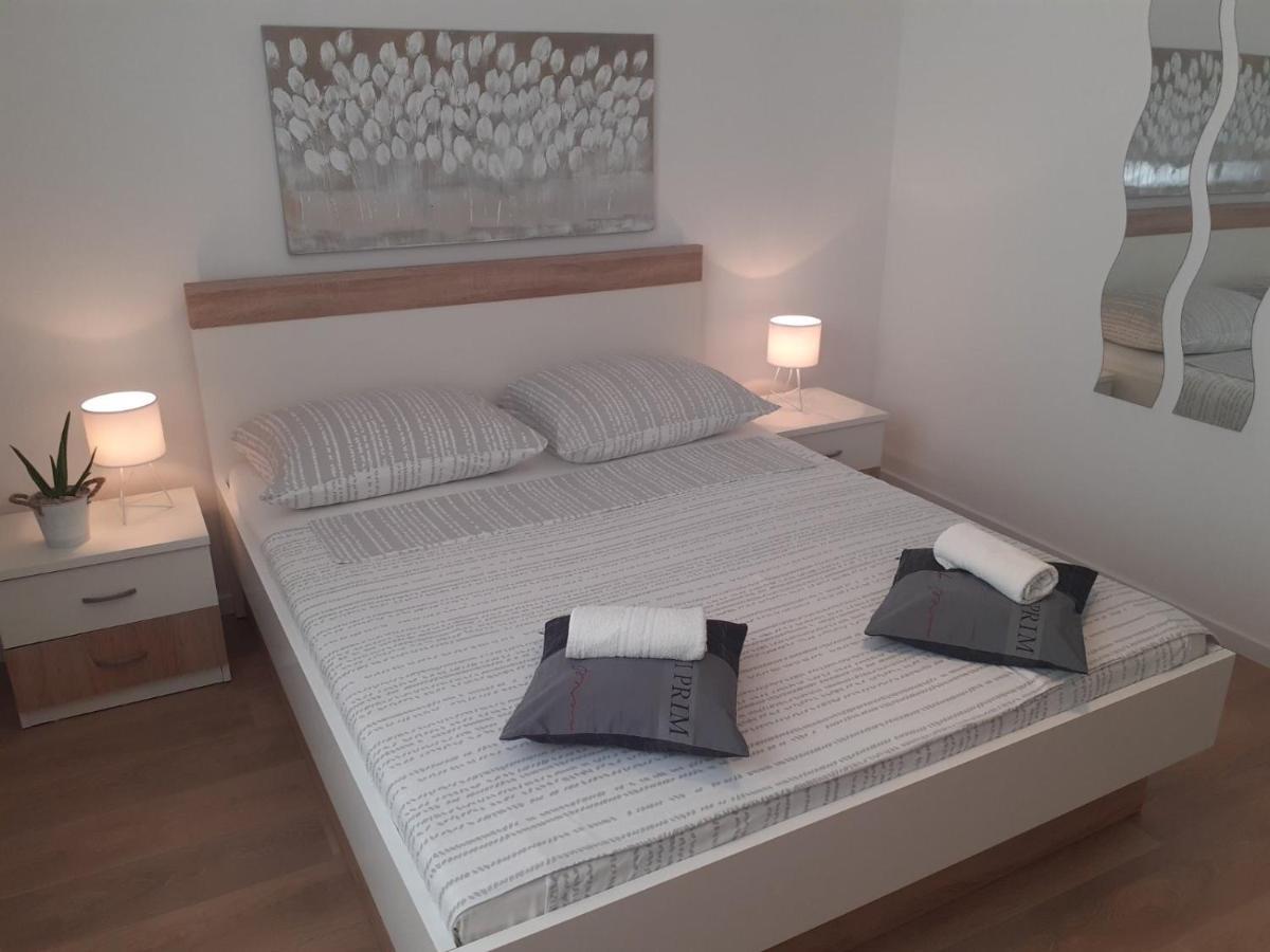 Apartment & Rooms Riva 보디체 외부 사진